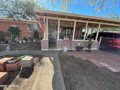 5240 E 28th St, Tucson, AZ 85711 - photo 6