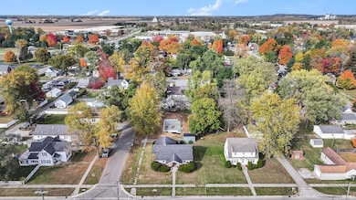 211 W Catherine St, Milford, IN 46542 - photo 7