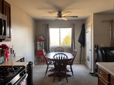 636 Mallard Ct unit 2D, Bartlett, IL 60103 - photo 4