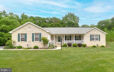 15930 Pointe Meadow Ct, Brandywine, MD 20613 - photo 2