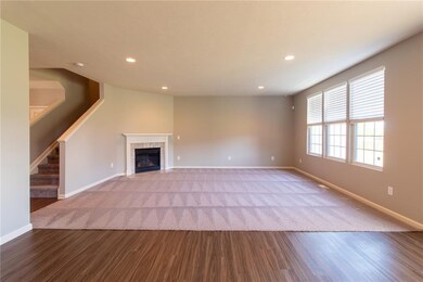 6076 Meadowview Dr, Whitestown, IN 46075 - photo 2