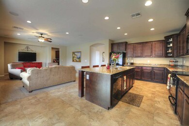 003_Kitchen - Living Room