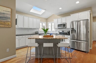 12 Peach Tree Dr, Sutton, MA 01590 - photo 5