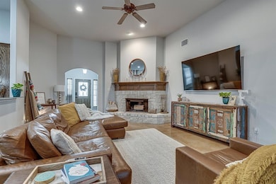 245 Fossil Rock Dr, Azle, TX 76020 - photo 7