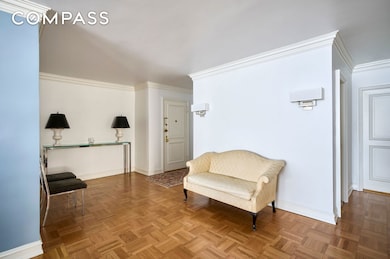 650 Park Ave unit 10D, New York, NY 10065 - photo 4