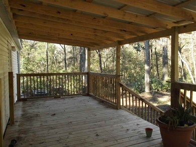 377 White Oak Dr, Crawfordville, FL 32327 - photo 5