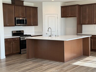 Island with space for seating on 2 sides