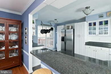 11939 Thurloe Dr, Lutherville Timonium, MD 21093 - photo 5