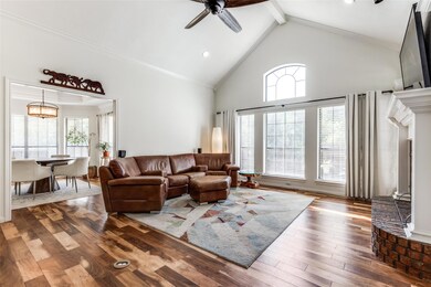 600 Williamsburg Dr, Ennis, TX 75119 - photo 3