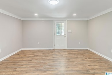 424 Robin Rd, Birmingham, AL 35214 - photo 3
