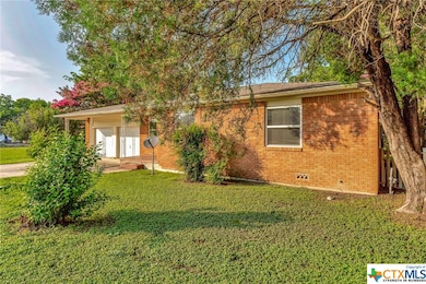 206 W Reagan Ave, Copperas Cove, TX 76522 - photo 2