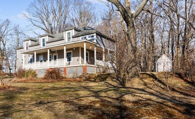 47 Hebert St, West Warwick, RI 02893 - photo 2