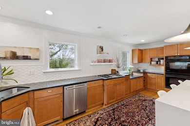 2704 Ross Rd, Chevy Chase, MD 20815 - photo 6