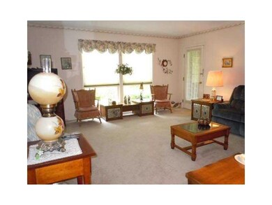 2913 W Riggin Rd, Muncie, IN 47304 - photo 3