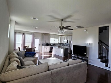 3234 Longleaf Meadows Dr, Houston, TX 77063 - photo 5