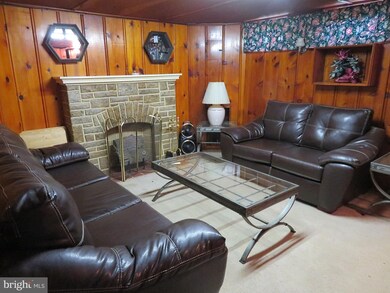 5748 Maplehill Rd, Baltimore, MD 21239 - photo 6