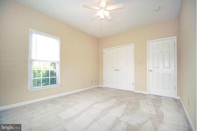 6907 Bluefield Dr, Fredericksburg, VA 22407 - photo 7