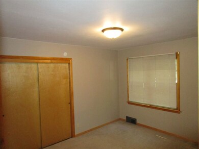 3520 Rownd St, Cedar Falls, IA 50613 - photo 3