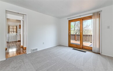 901 8th Ave, Conway, PA 15027 - photo 5