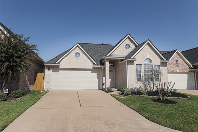 15819 Pleasant Green Cir, Tomball, TX 77377 - photo 2
