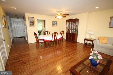 11750 Carriage House Dr, Silver Spring, MD 20904 - photo 3