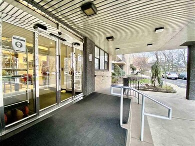 201 St Pauls Ave unit 2D, Jersey City, NJ 07306 - photo 2