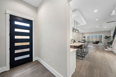 1815 Colquitt St unit B, Houston, TX 77098 - photo 2