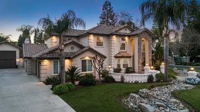 5151 W Lakewood Dr Visalia CA-print-003-