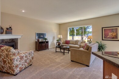 907 Colorossi Cir NW unit 60, Orting, WA 98360 - photo 6