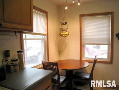3003 W 71st St, Davenport, IA 52806 - photo 5