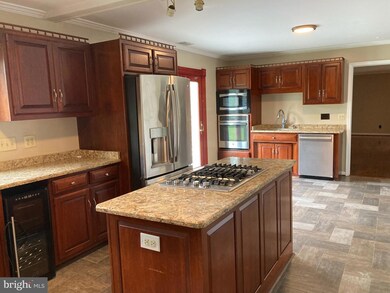 107 Noble Ln, Berryville, VA 22611 - photo 3