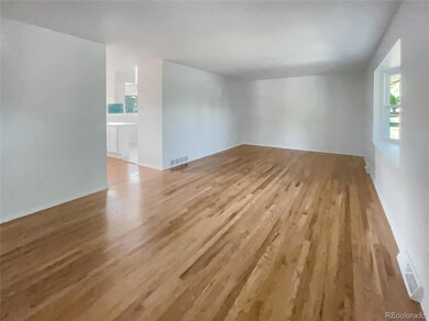 376 S Victor St, Aurora, CO 80012 - photo 4