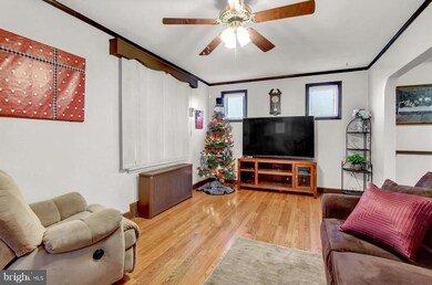 417 Centre St, Reading, PA 19605 - photo 6