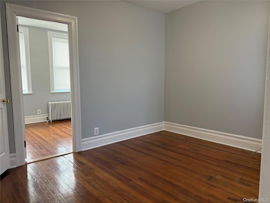 49 5th St unit 4, New Rochelle, NY 10801 - photo 2