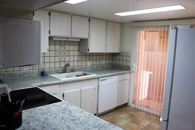 7840 E Coralbell Ave unit VII24, Mesa, AZ 85208 - photo 3