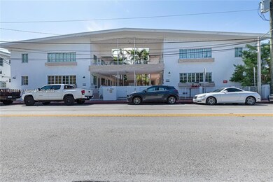 7930 Tatum Waterway Dr unit 19, Miami Beach, FL 33141 - photo 7