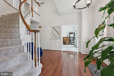 8719 Cross Chase Cir, Fairfax Station, VA 22039 - photo 3