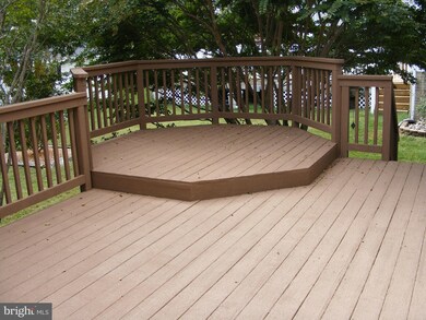 429 Applegate Ct, Linthicum Heights, MD 21090 - photo 5