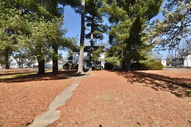 582 Springfield St unit 1, Feeding Hills, MA 01030 - photo 3