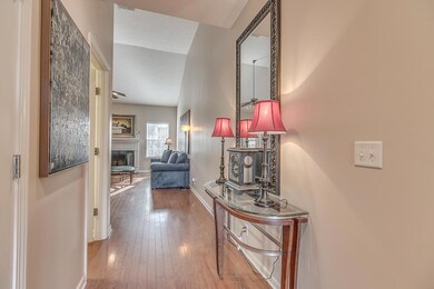  Entrance and hallway