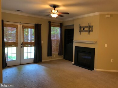 13020 Cabin Creek Rd, Herndon, VA 20171 - photo 2