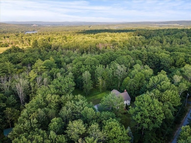 211 Hedgerose Ln, Contoocook, NH 03229 - photo 2