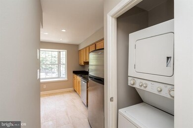 14127 Yorkshire Woods Dr, Silver Spring, MD 20906 - photo 7