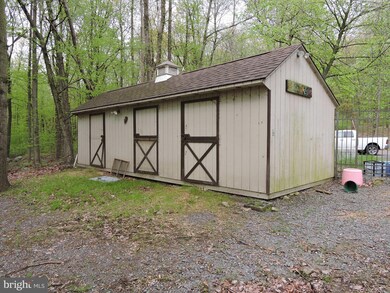 9374 Furnace Rd unit SINGLE, Slatington, PA 18080 - photo 4