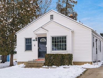 290 W Kanawha Ave, Columbus, OH 43214 - photo 2