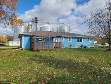 320 Main St E, Eagle Bend, MN 56446 - photo 2