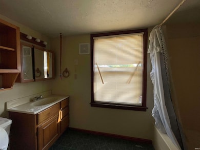 114 S West St, Linden, IN 47955 - photo 7