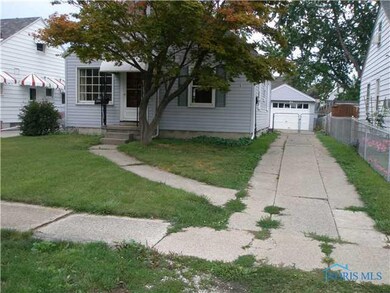 2725 127th St, Toledo, OH 43611 - photo 2