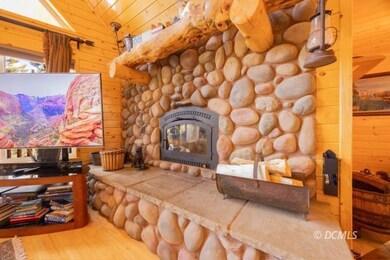 Stone Accented Xtrordinaire Fireplace