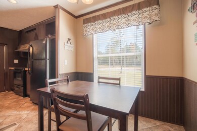 Eat in Kitchen